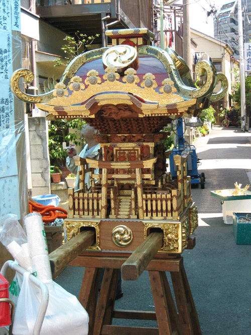 mikoshi.gif