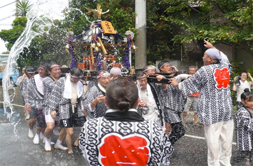 八幡祭礼2.jpg