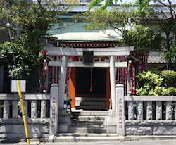 tatekawa3jinjya.png